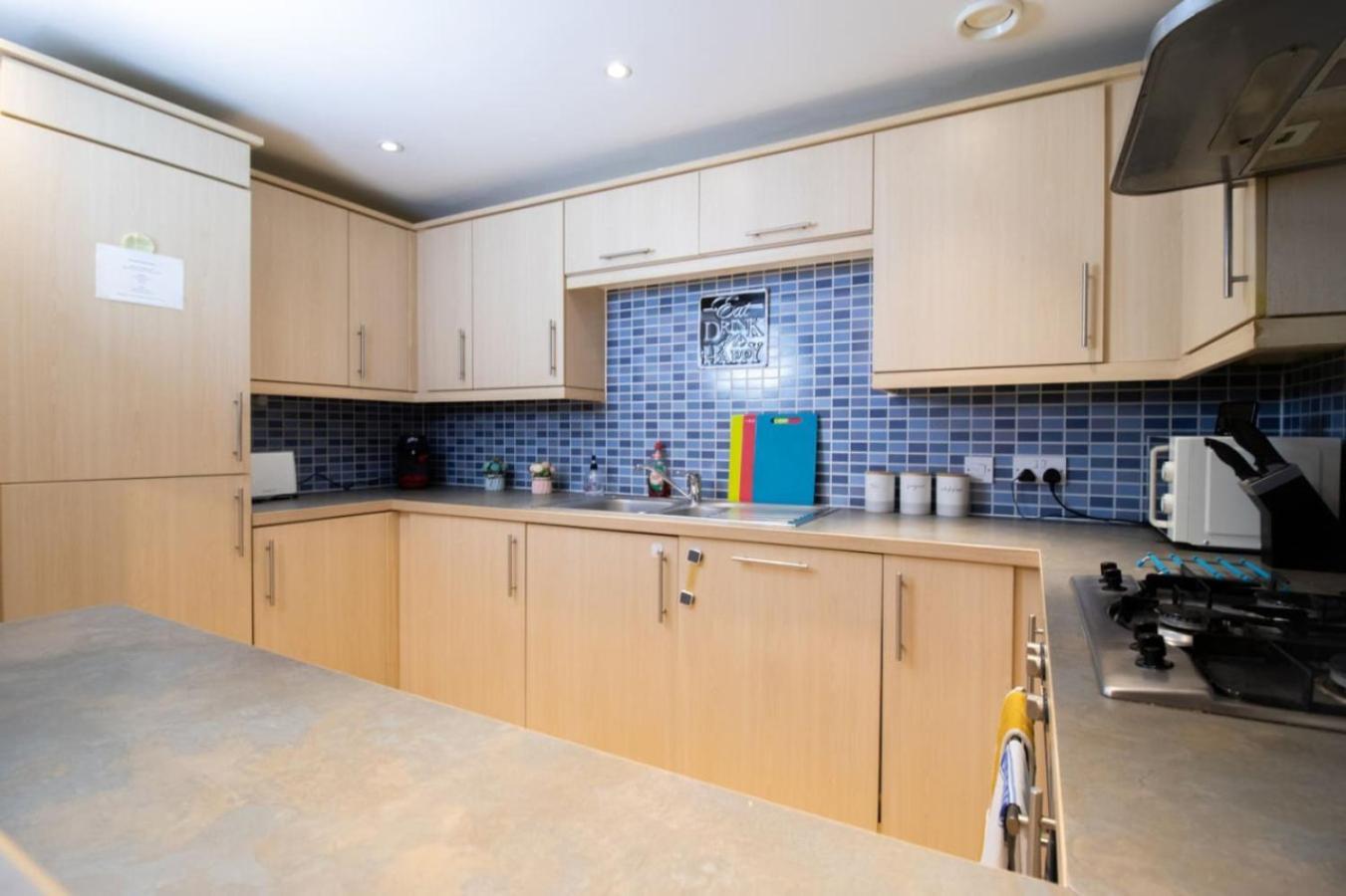 Apartment Brunel Apartment, Sleeps 4, 2 Bedrooms, Free Parking, Long Disc *
